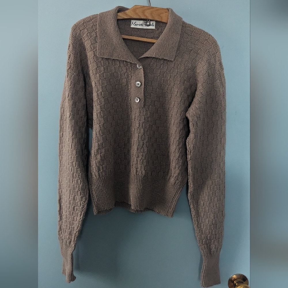 Marion Foale Light Brown Handknit Wool Sweater. Size S